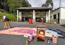 Plantón frente a la Escuela de Logística del Ejército (antigua Br. XX)